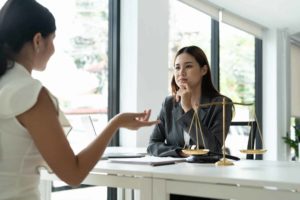 دکتر کافی بهترین وکیل حقوقی نجف آباد